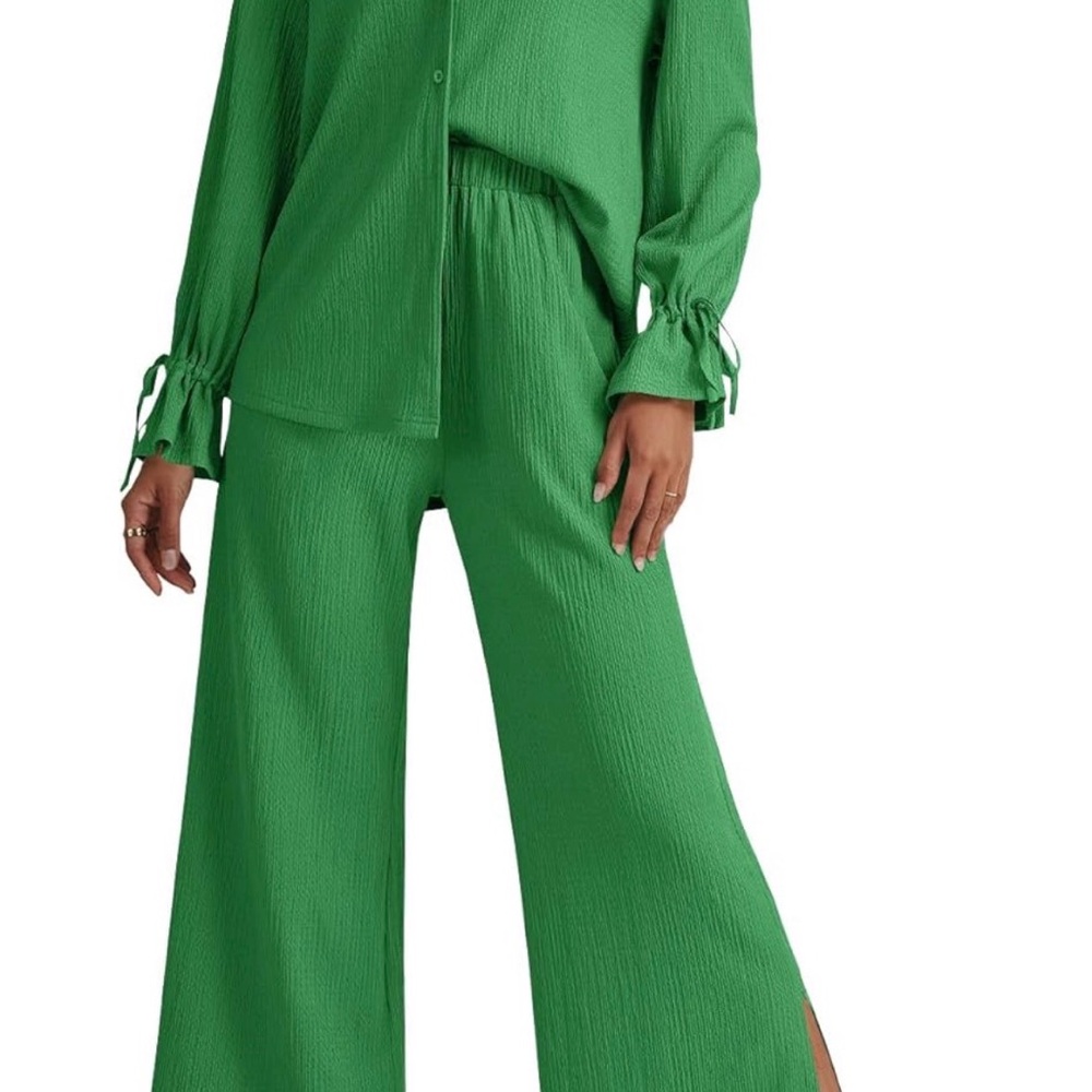 Amazon Vibrant Green Wide-Leg Pants